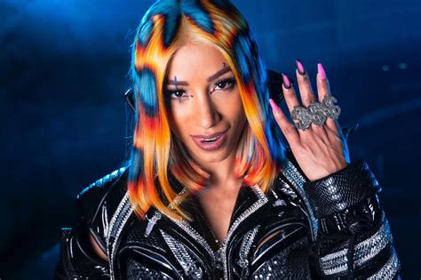 Sasha Banks aka Mercedes Kaestner